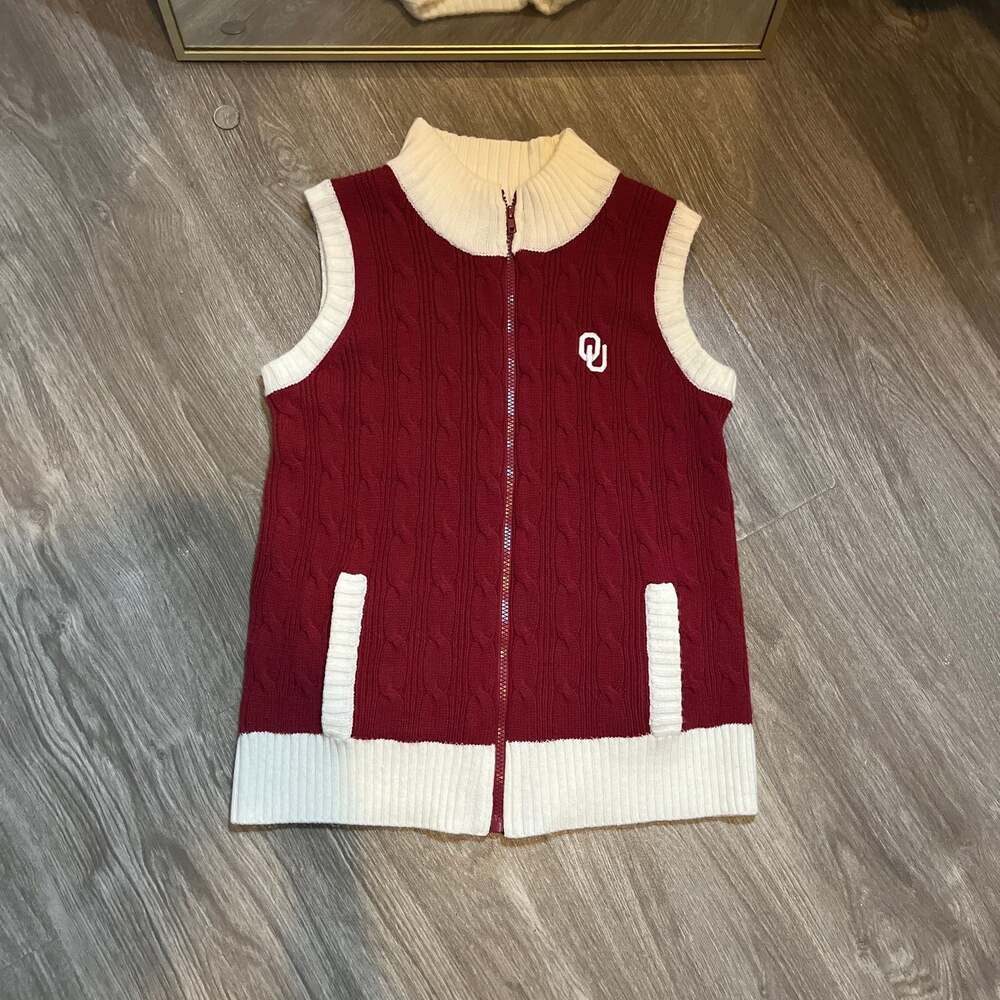 Castles Sport Oklahoma Sooners OU Cable Knit Full-Zip Sweater Vest